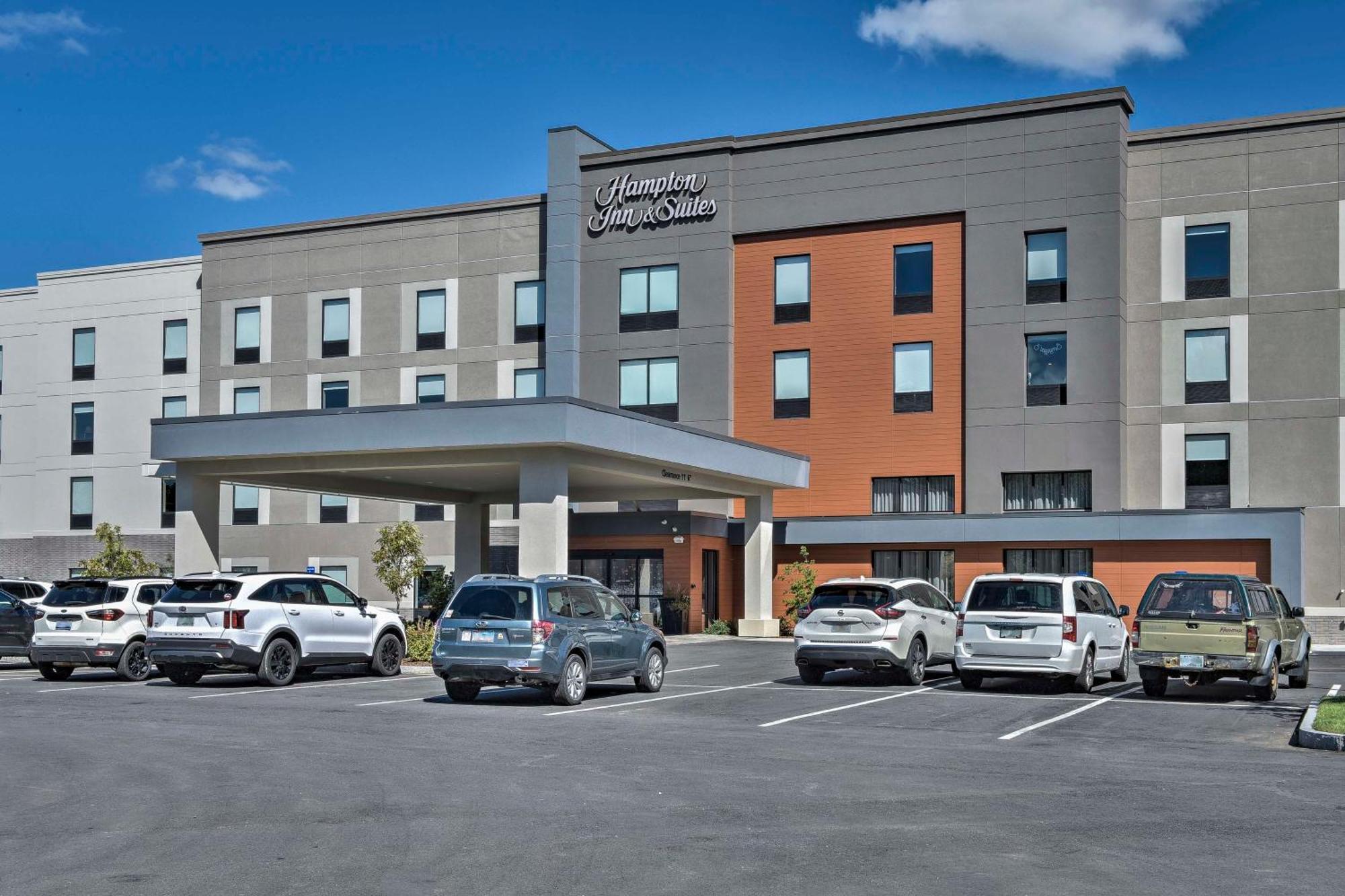 Hampton Inn & Suites Кин Экстерьер фото