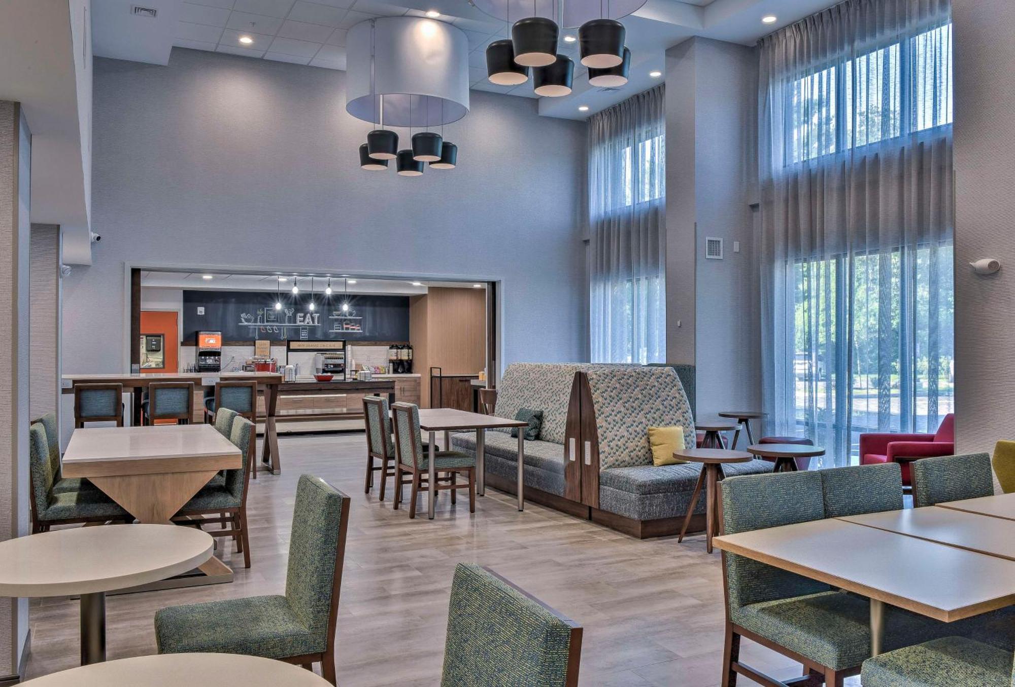Hampton Inn & Suites Кин Экстерьер фото