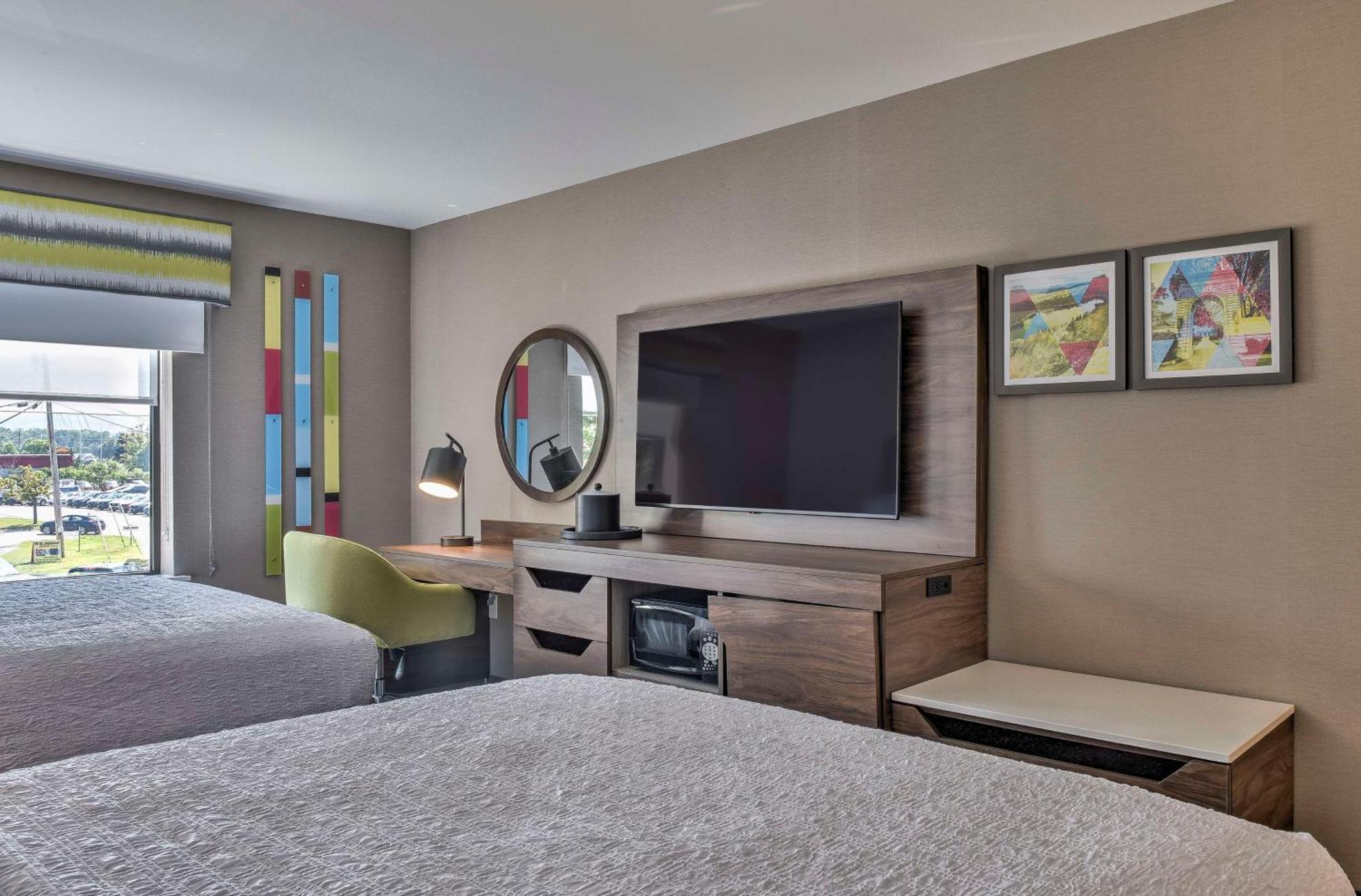 Hampton Inn & Suites Кин Экстерьер фото